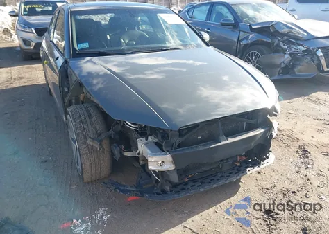 2017 Audi A3 2.0T Premium из США, поврежденный, VIN WAUB8GFF7H1046952